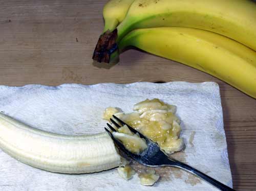 Bananen zerdrücken