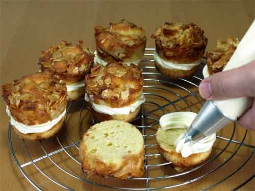 Bienenstich-Muffins