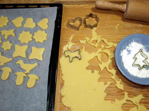 Butterplätzchen ausstechen