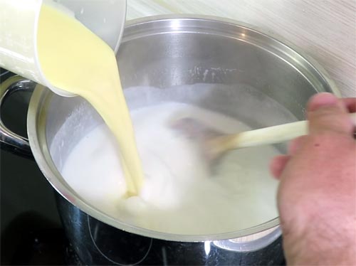 Eierschecke Pudding