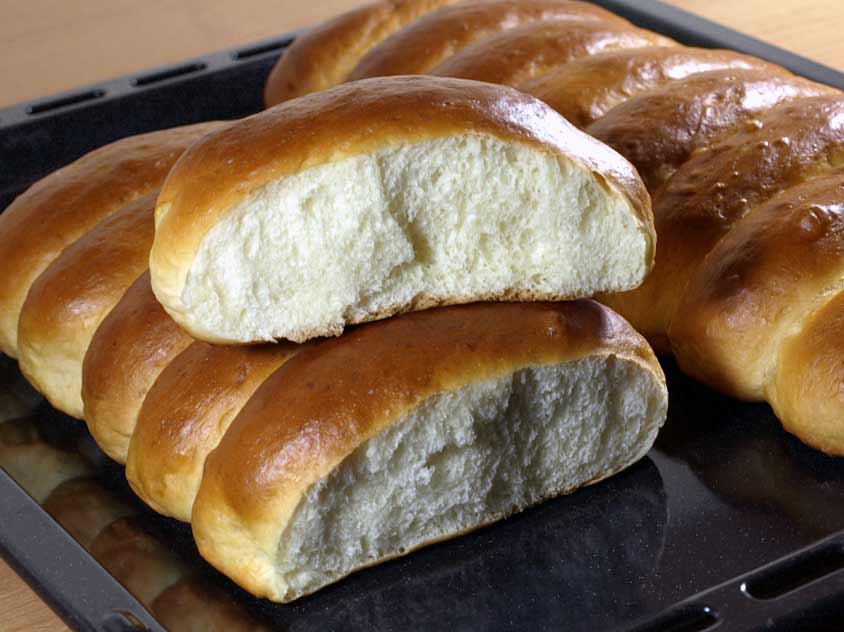 Einback Rezept - Leckere Milchbrötchen aus Hefeteig backen