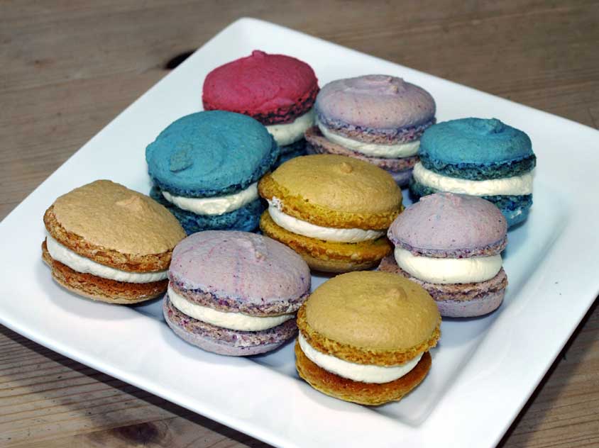 Macarons Rezept: Mandel-Baiser-Plätzchen mit Buttercreme Macaron-Füllung