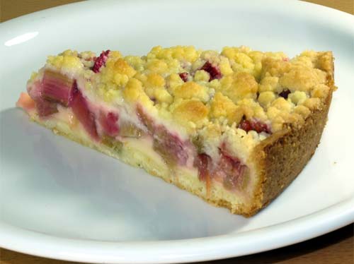 Rhabarberkuchen mit Streusel